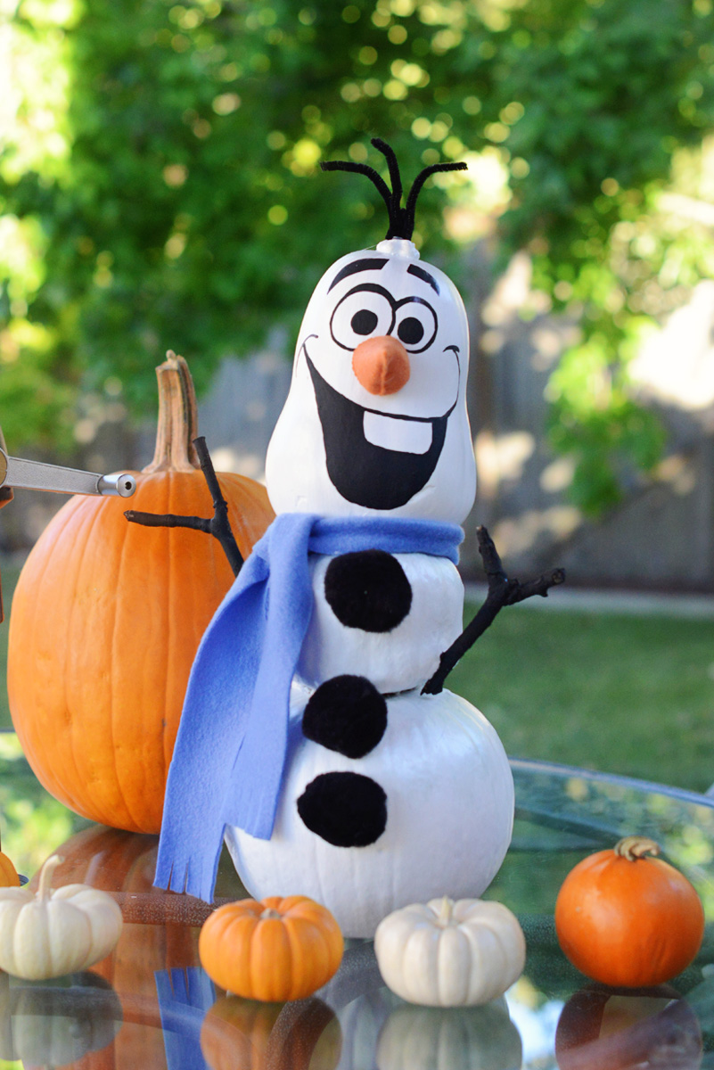 fall-fun-painting-pumpkins-olaf-frozen